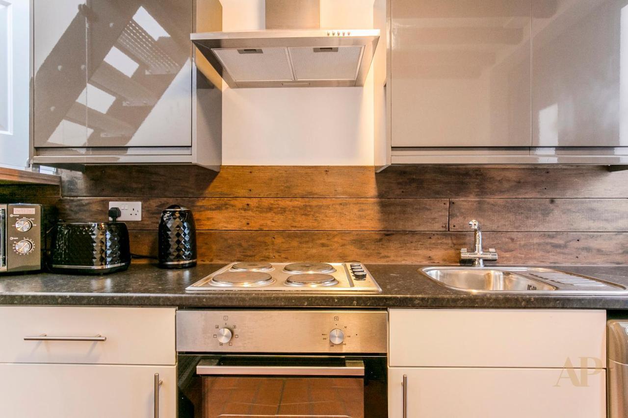 לונדון Split Level Studio Apartment In Camden מראה חיצוני תמונה